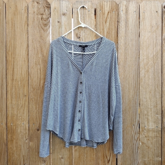 Forever 21 - Striped Dropped Shoulder Sweater - Picture 4 of 12